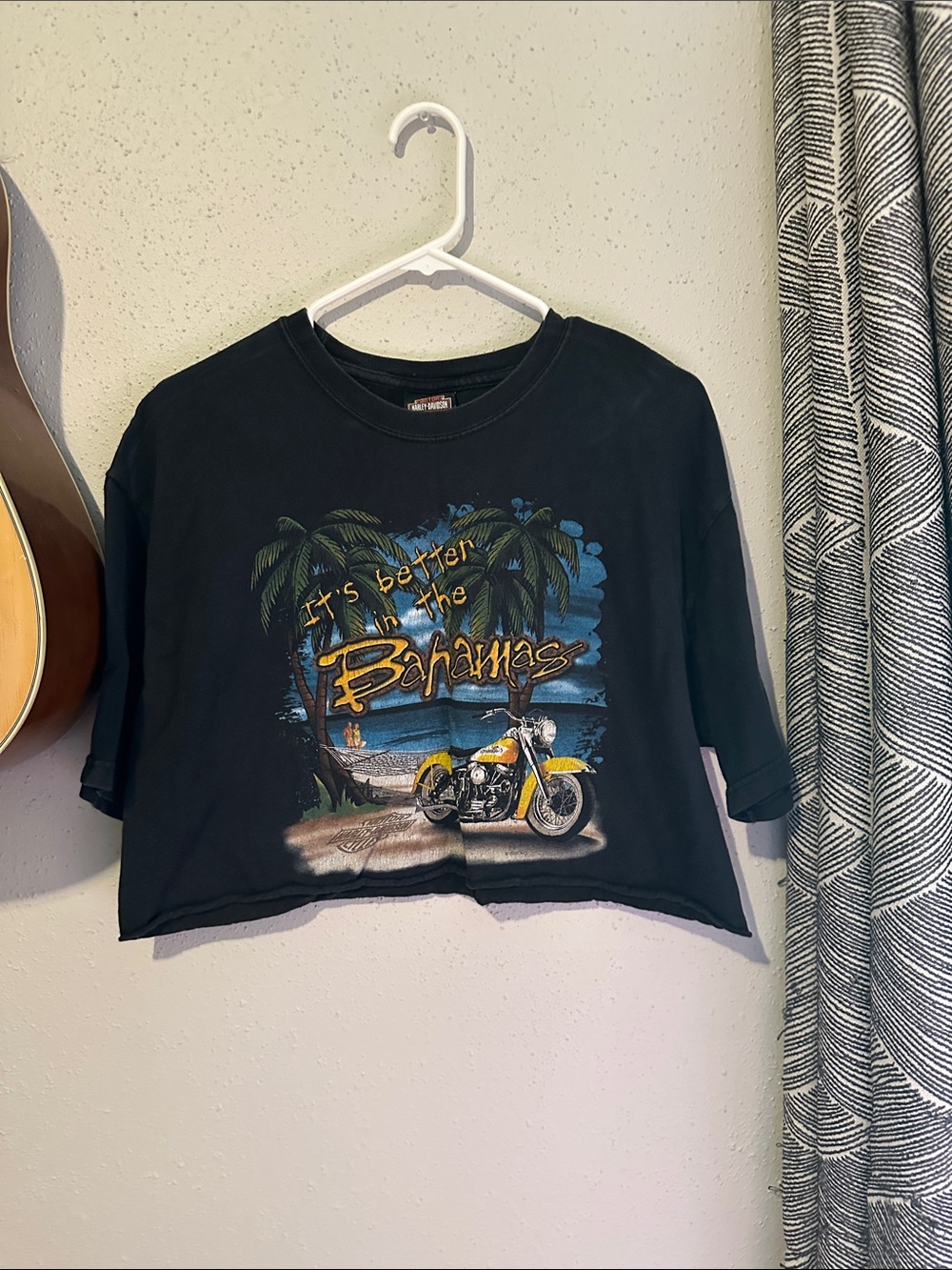 Black "It's Better in the Bahamas" Harley Davidson Graphic Crop Tee
